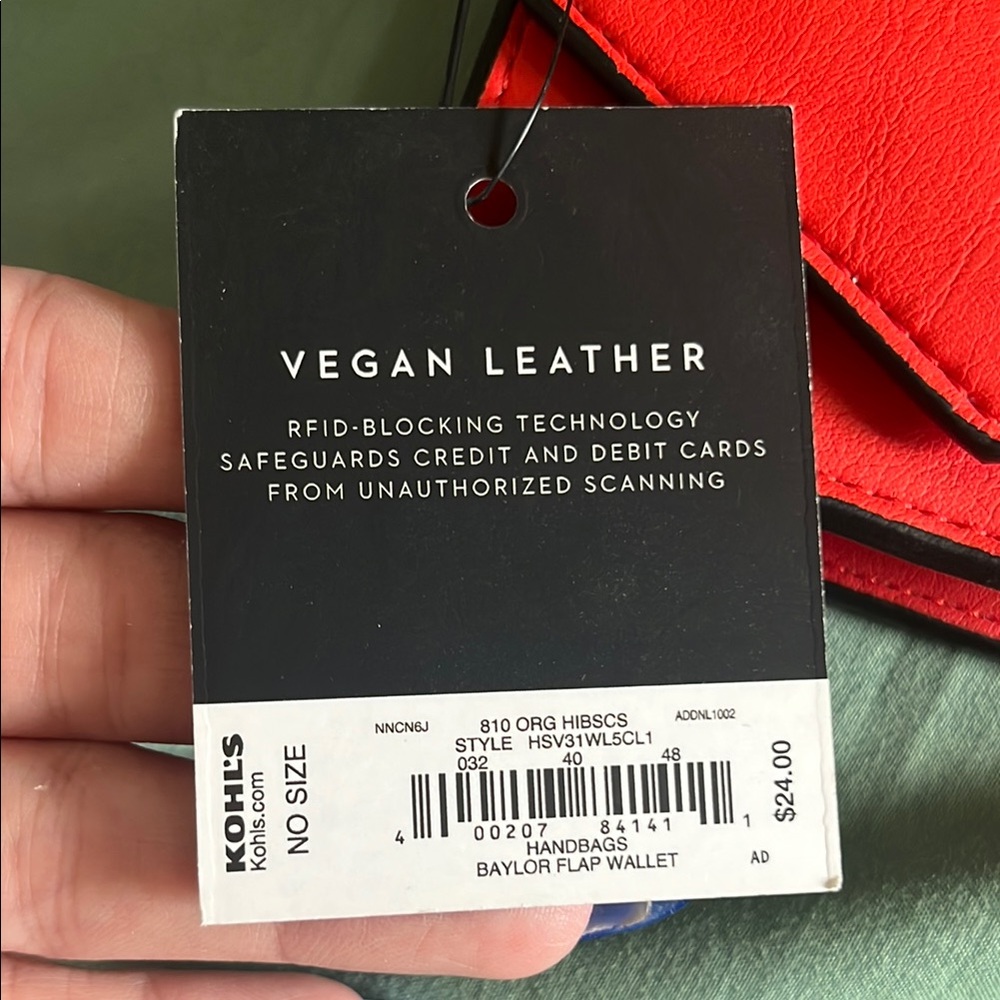 Simply Vera Women's Wallet - Picture 2 of 3